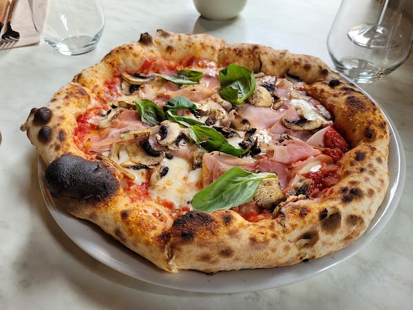 Restaurant Partigiano à Luxembourg 🇱🇺, Luxembourg