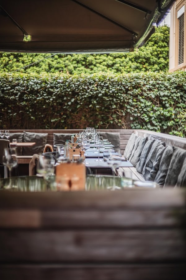 Restaurant Um Plateau – Bar où manger à Luxembourg 🇱🇺, Luxembourg