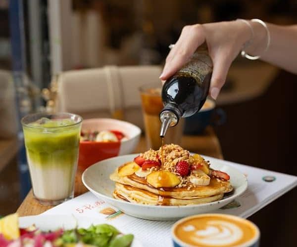 Restaurant 5 Pailles à Paris, France