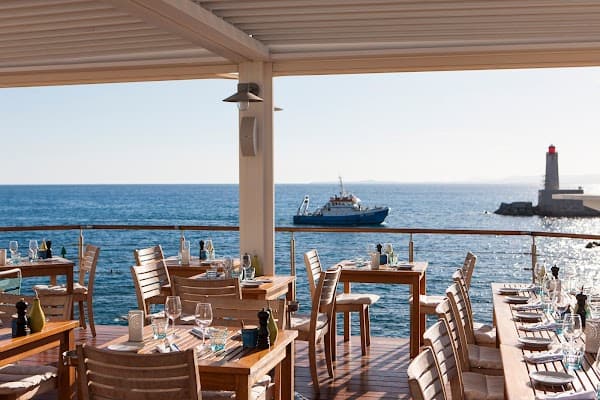Restaurant Le Plongeoir à Nice, France