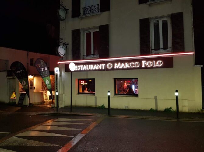 Restaurant O Marco Polo à Villecresnes, France