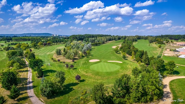 Restaurant Golf de la Grange aux Ormes à Marly, France