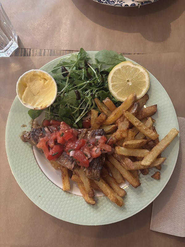 Restaurant Au Goustous à Perpignan, France
