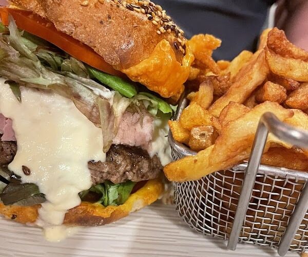 Restaurant Aux Délices des Papilles Reims-Cormontreuil à Cormontreuil, France