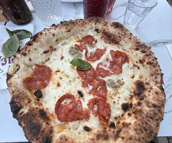 Restaurant Ave Giulia Biscarrosse à Biscarrosse, France