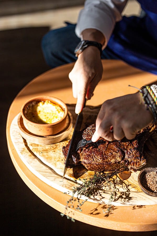 Bazurto Tignes – Festive Restaurant by Juan Arbelaez à Tignes, France