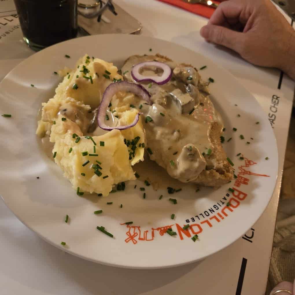 Restaurant Bouillon Batignolles à Metz, France