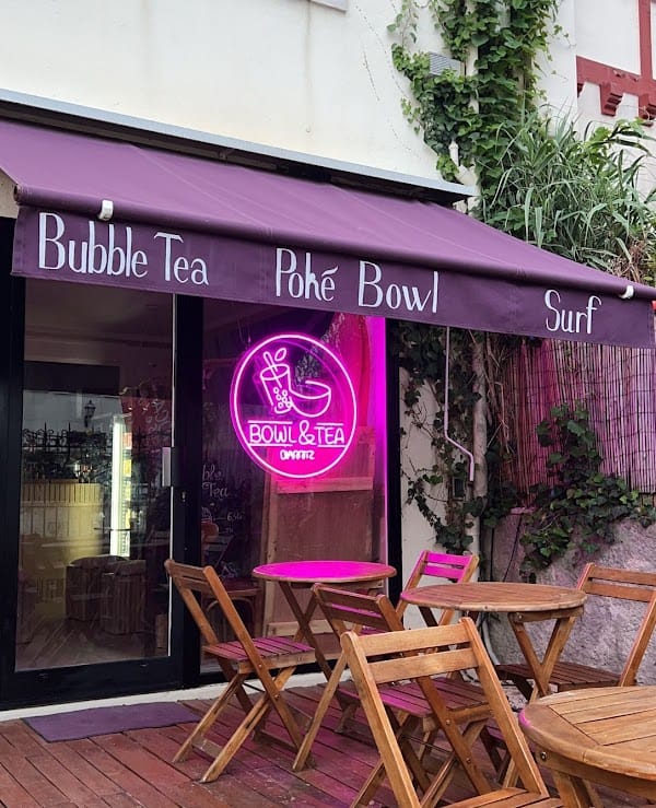Restaurant Bowl & Tea Biarritz à Biarritz, France
