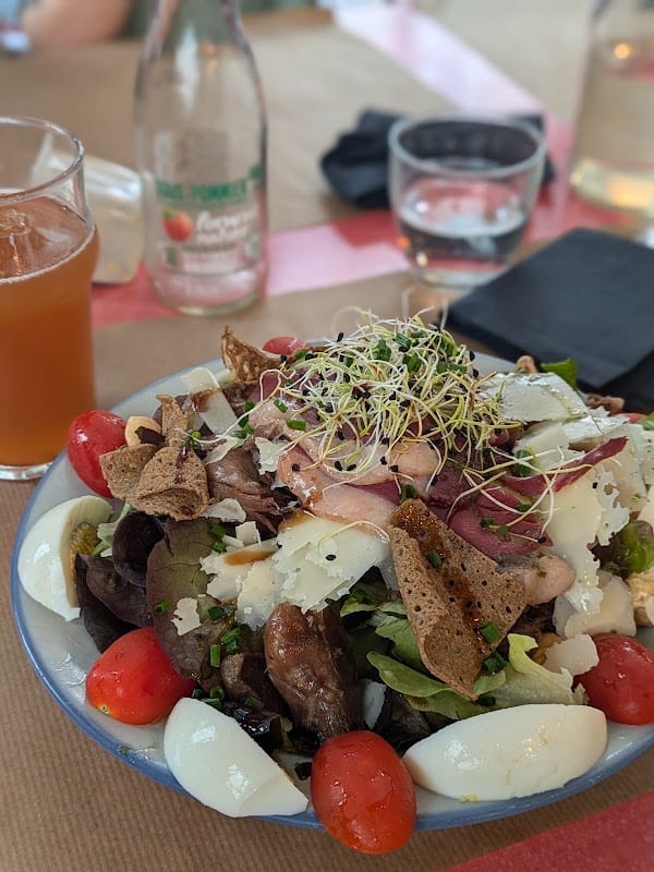 Restaurant Cargo Culte à Saint-Malo, France