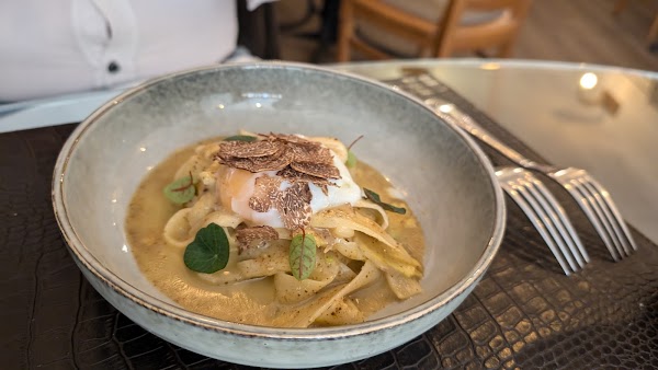 Restaurant Chez Toshi à Charleville-Mézières, France