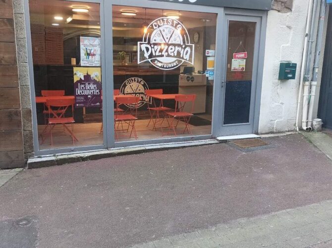 Restaurant Cuisto PIZZA à Avranches, France