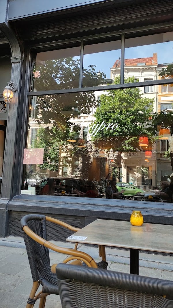 Cypro Restaurant à Anvers, Belgique