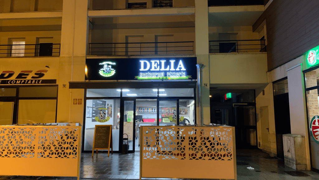 Delia restaurant pizzeria à Woippy, France