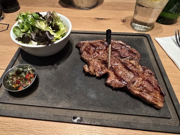 Restaurant Hippopotamus Steakhouse à Thillois, France