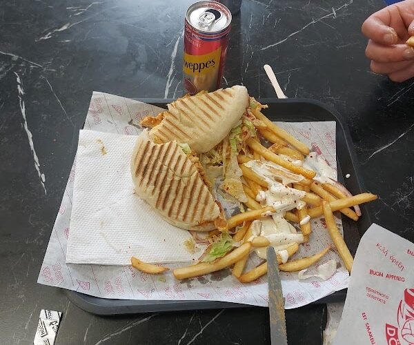 Restaurant HK Snack The Doner à Audun-le-Roman, France