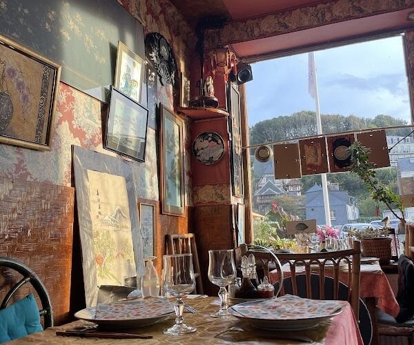 Restaurant Hoa Binh à Étretat, France