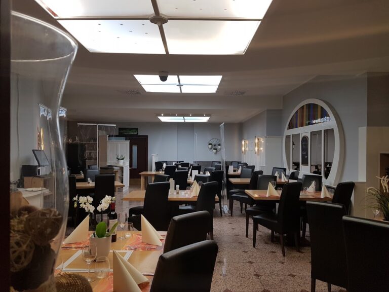 Hôtel, Restaurant Brasserie La Charbonnade à Dudelange, Luxembourg