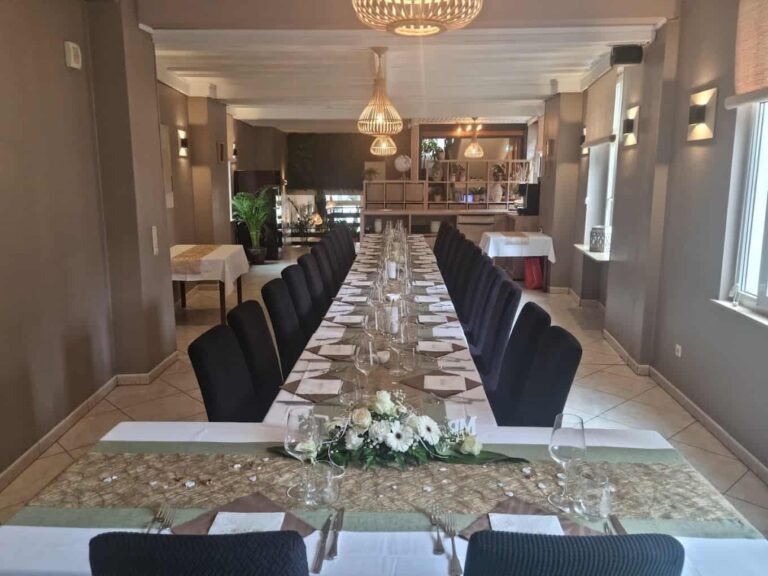 Hôtel-Restaurant Le Petit Poète à Echternach, Luxembourg — photo 1