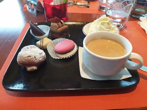 Restaurant Kaempff-Kohler Traiteur Sàrl à Niederanven, Luxembourg
