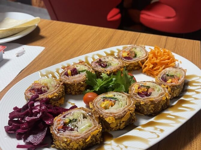 Restaurant KOMAGENE 01 ÇIĞ KÖFTE à Oyonnax, France