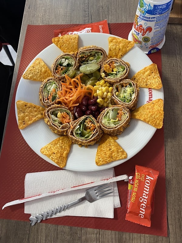 Restaurant KOMAGENE 01 ÇIĞ KÖFTE à Oyonnax, France