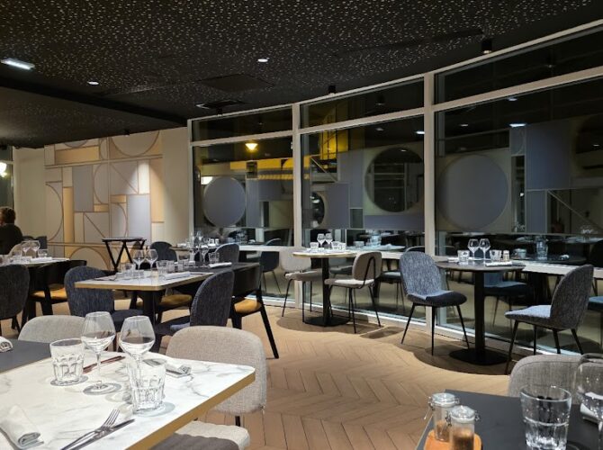 Restaurant LA BASCULE à Villeurbanne, France