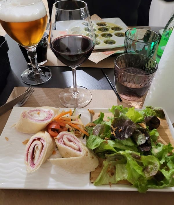 Restaurant La Bonne Adresse à Châteaudun, France