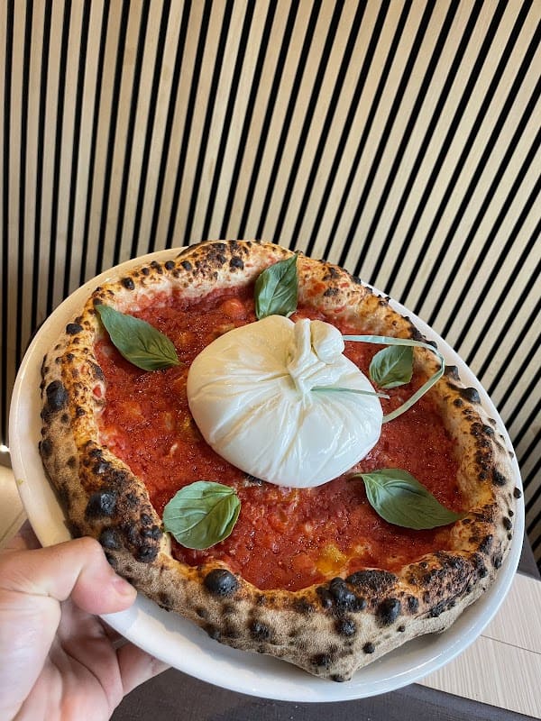 Restaurant La Bufala Italian Pizza & Pasta à Hégenheim, France