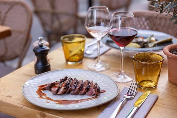 Restaurant La Cantine Provençale à Cannes, France
