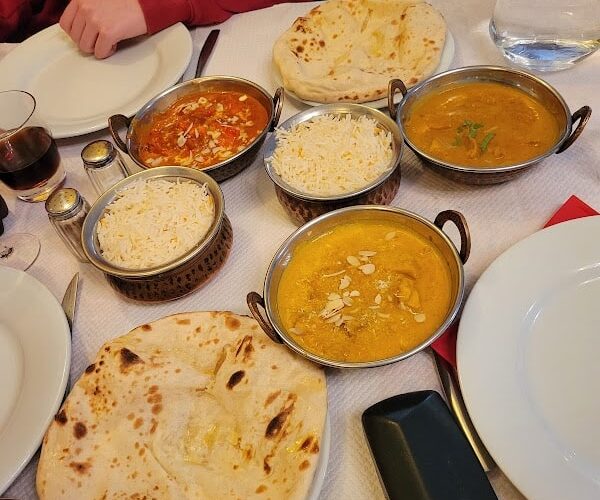 Restaurant La Cave à Naan à Vitry-le-François, France