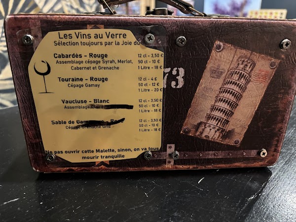 Restaurant La Malette – Bar à Tapas de la Mer et Bar à Jeux à La-Rochelle, France