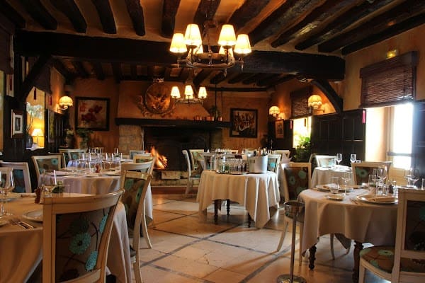 Restaurant La Mare au Diable à Réau, France