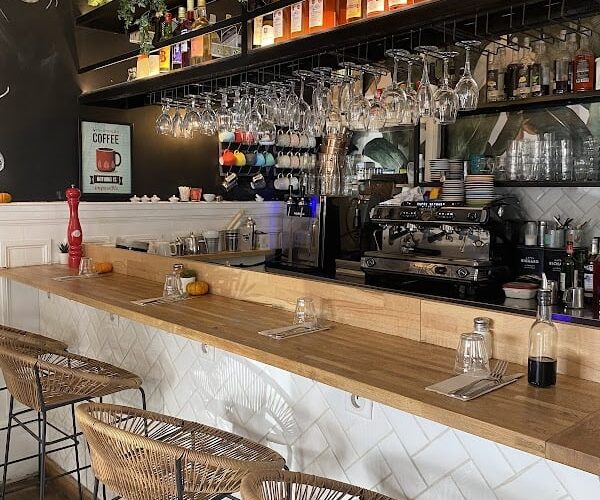 Restaurant La Place à Versailles, France