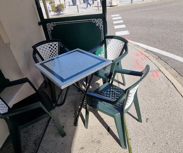 Restaurant La Renaissance à Oyonnax, France