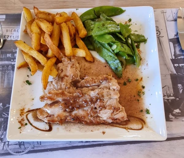 Restaurant La Renaissance à Oyonnax, France