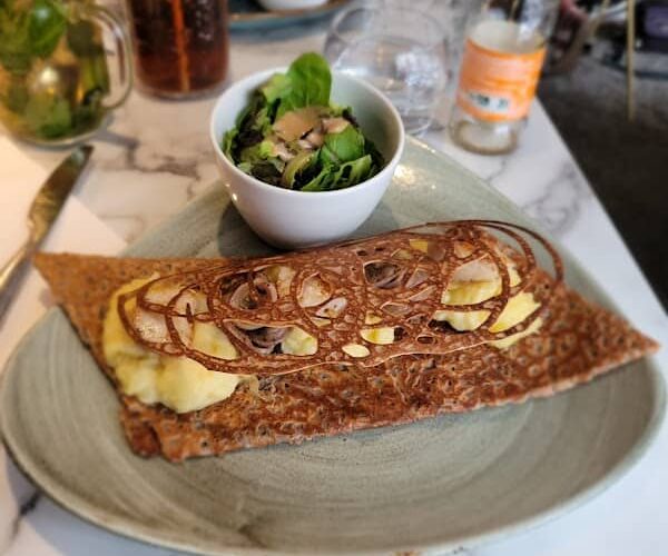 Restaurant La Saint-Georges à Rennes, France