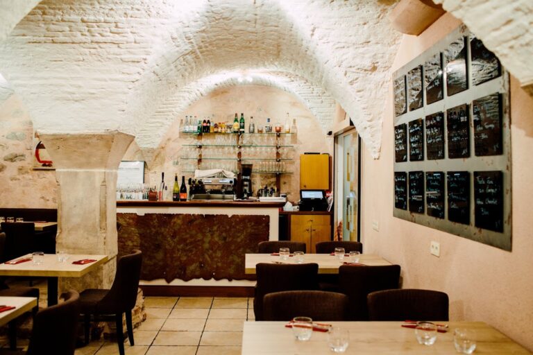 Restaurant La Stub des Gourmets à Obernai, France — photo 1