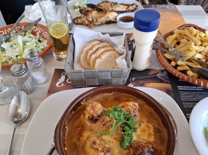 Restaurant La Taverne – Tony & Lucy Café à Arlon, Belgique