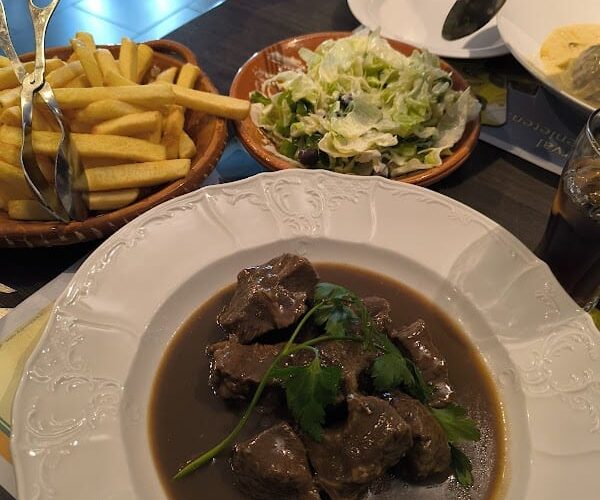 Restaurant La Taverne – Tony & Lucy Café à Arlon, Belgique