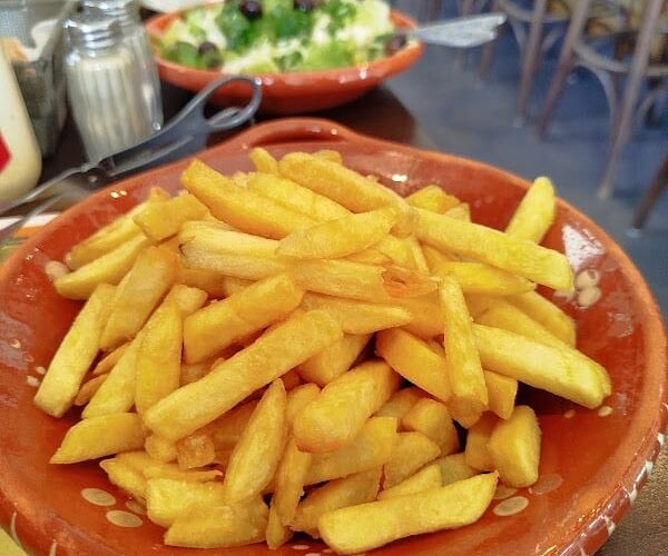 Restaurant La Taverne – Tony & Lucy Café à Arlon, Belgique