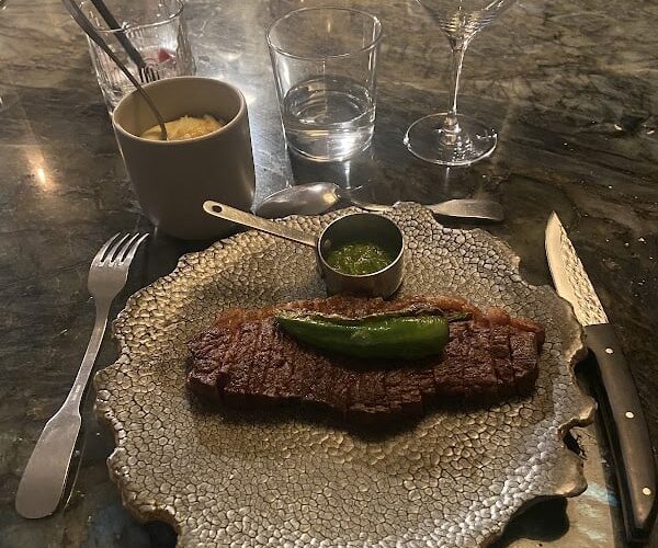 LAFAYETTE – Restaurant d’ambiance par Xavier Pincemin à Versailles, France