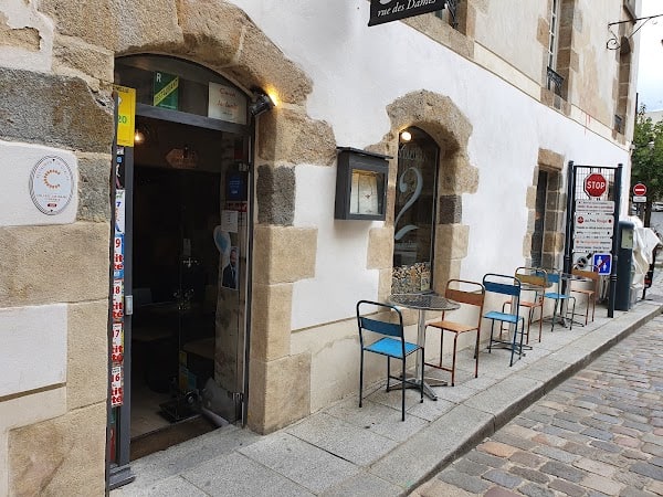 Restaurant Le 2 rue des Dames à Rennes, France