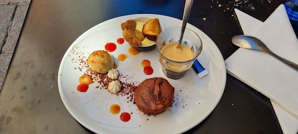 Restaurant Le Bistro Volney à Rennes, France
