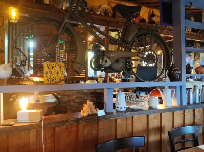 Restaurant Le Bistrot des Cochons à Lacanau, France