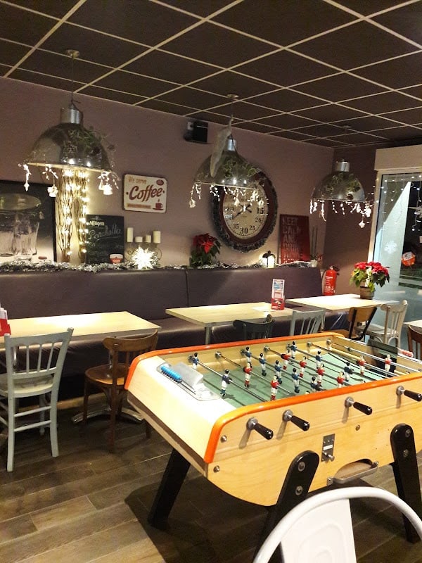 Restaurant Le Cedre Bleu à Aumetz, France
