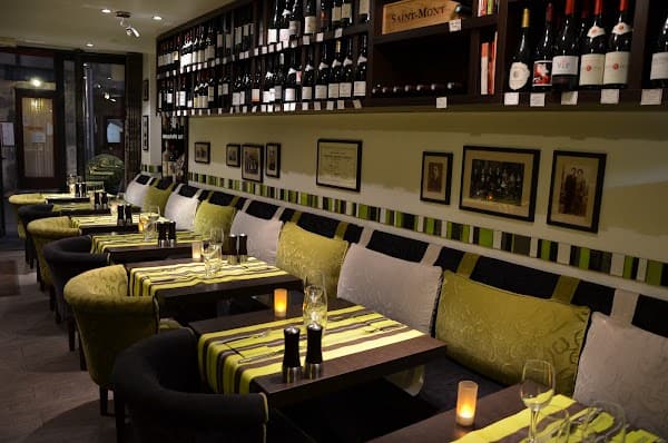 Restaurant Le Champ des Vignes à Aurillac, France
