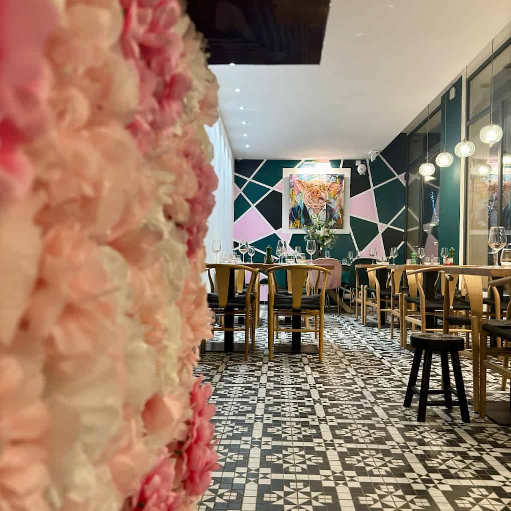 Restaurant Le Cochon Qui Fume à Arles, France