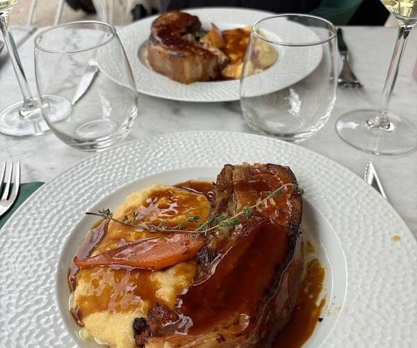 Restaurant Le Cochon Qui Fume à Arles, France