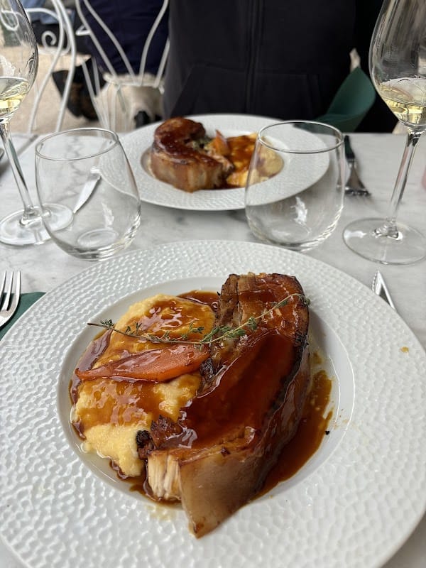 Restaurant Le Cochon Qui Fume à Arles, France