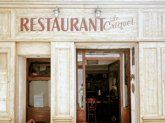 Restaurant Le Criquet à Arles, France